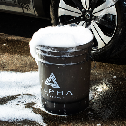 Detailing Bucket with Grit Guard & Lid 20L